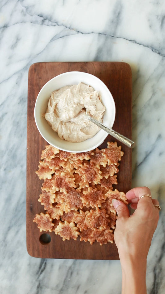 Cinnamon Pie Crust Chips with Pumpkin Spice Dip