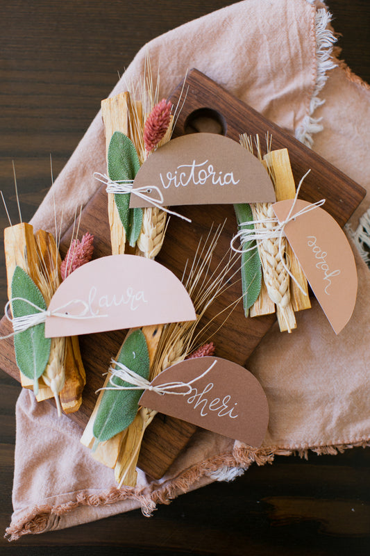 DIY Thanksgiving Place Card Bundles
