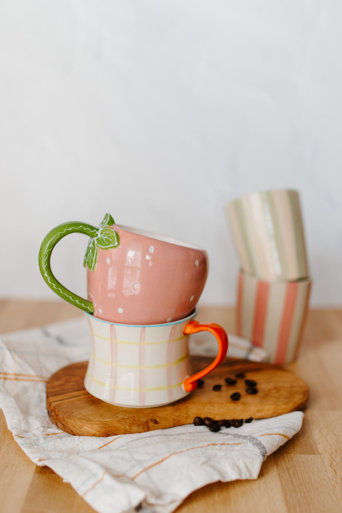 Sweet Strawberry Mug - 12 oz