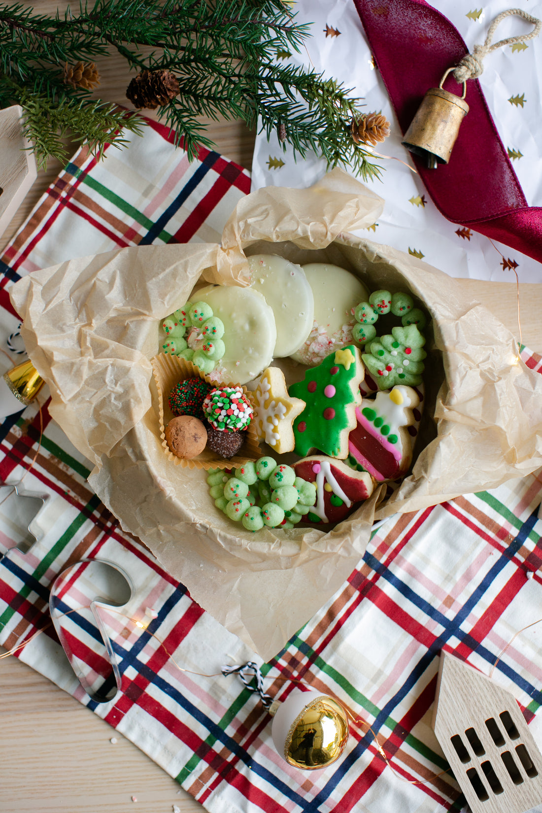 How to Perfect Your Christmas Cookie Tins
