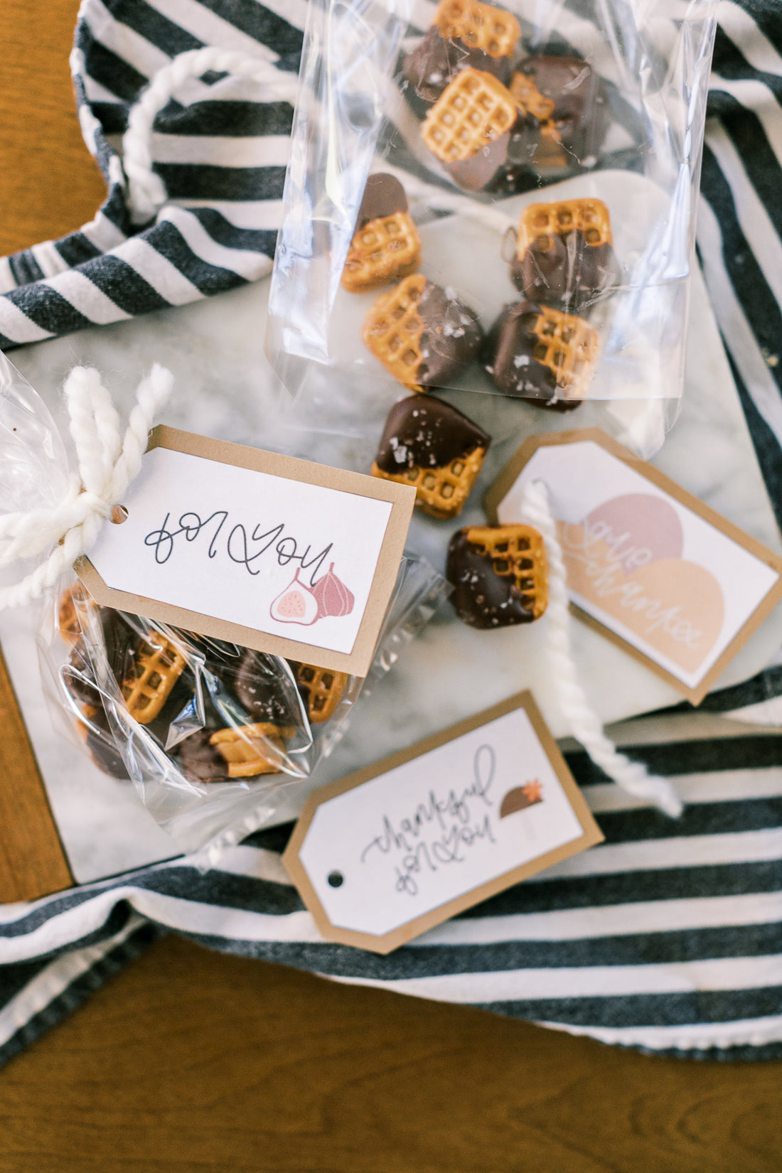 Chocolate Caramel Pretzel Treat for Neighbors with Gift Tag Printable