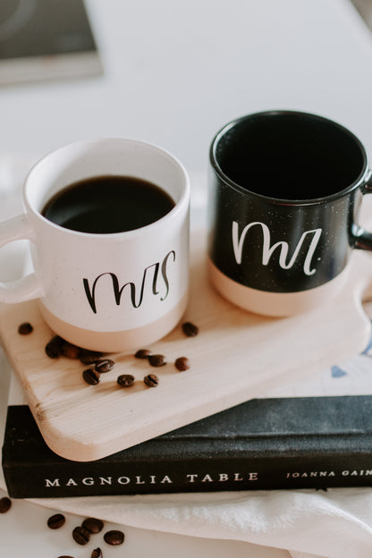 Mr. and Mrs. Mug Set - NEW