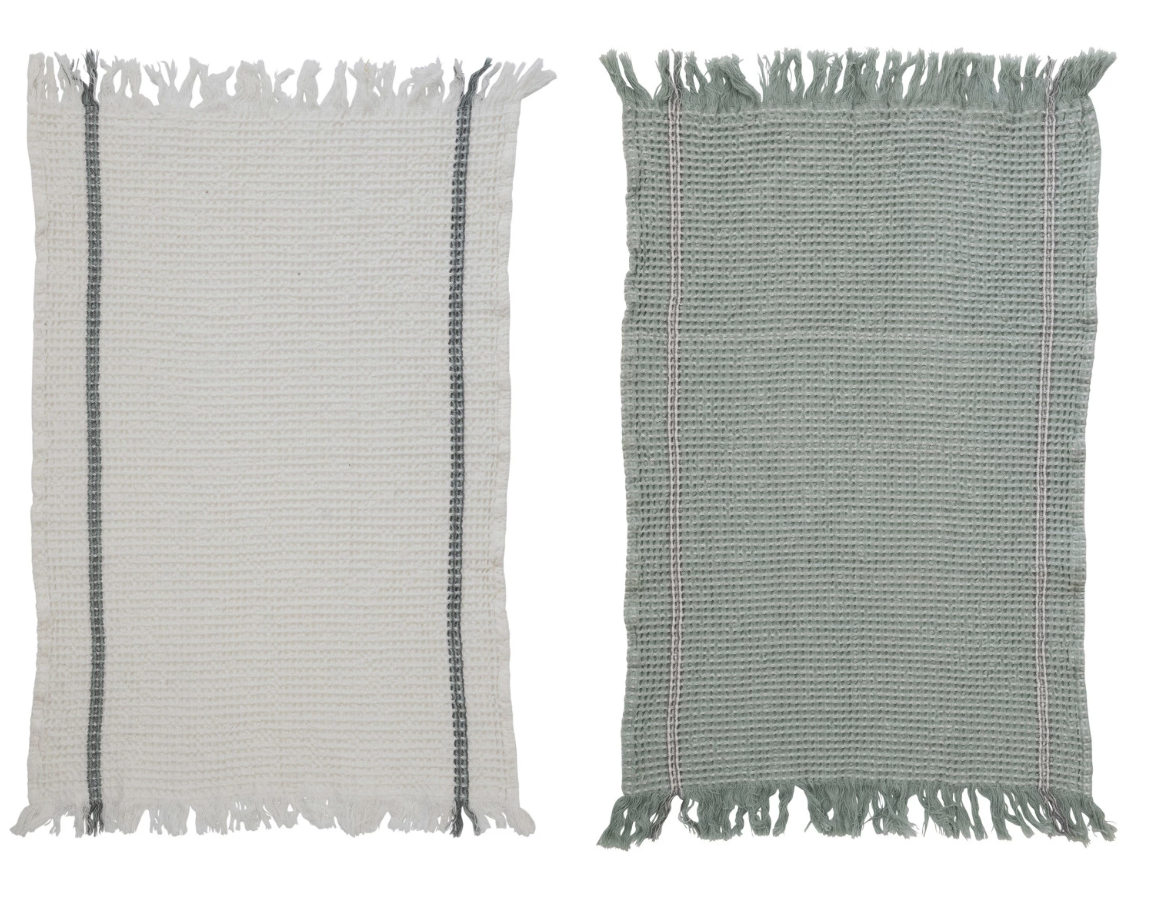 Woven cotton tea towel with fringe