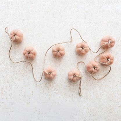 Pumpkin Felt Garland